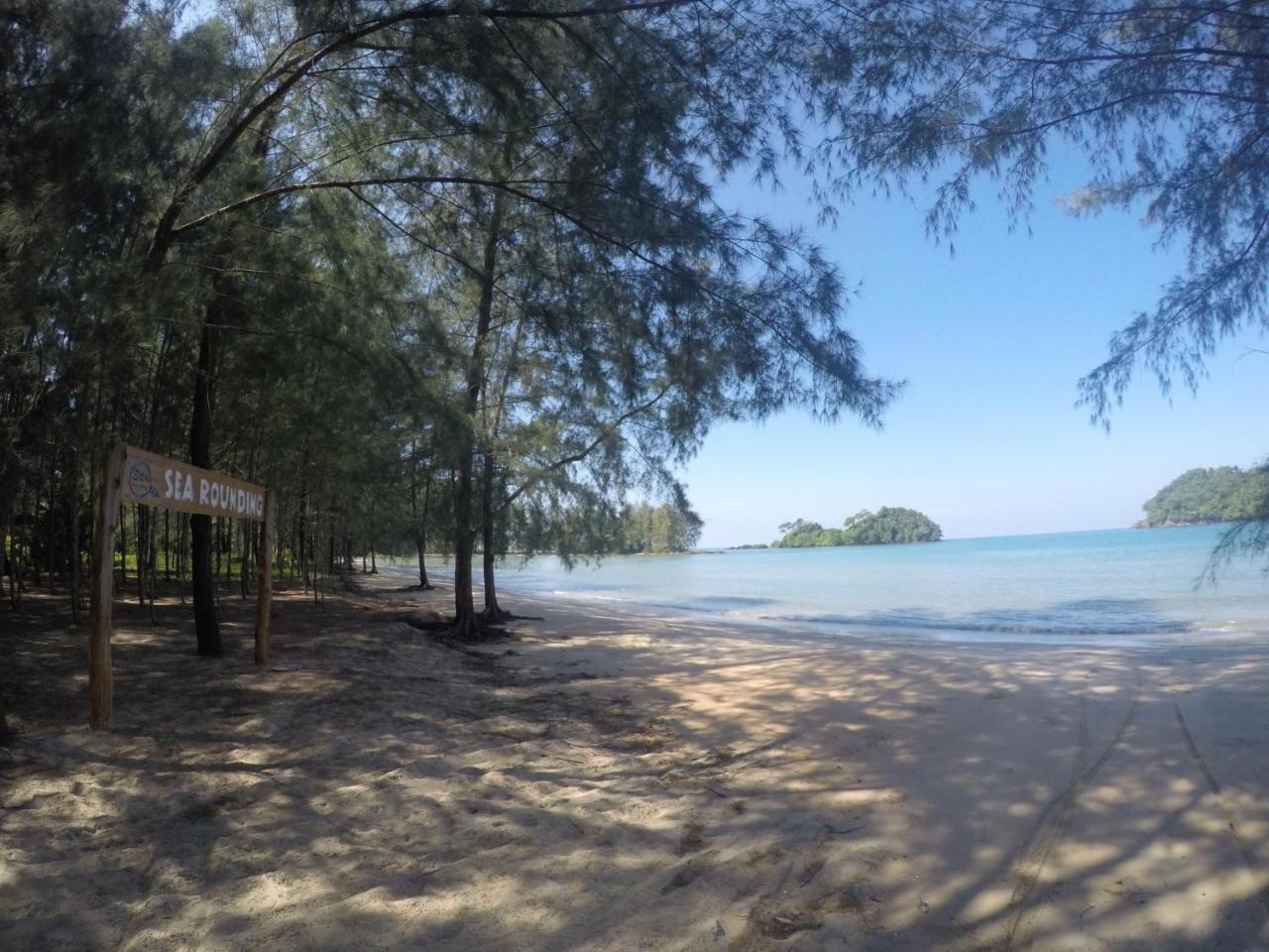 Sea Rounding Hotel Ko Phra Thong Buitenkant foto